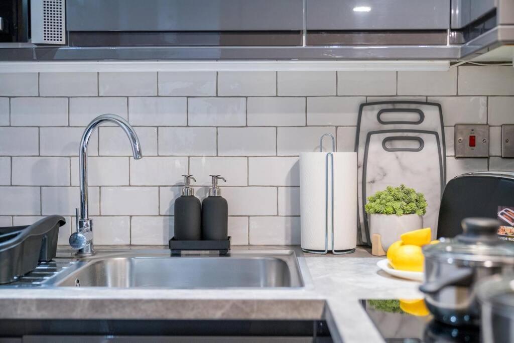 Сasa de vacaciones Luxury 6 Bedroom House In Star Street Londres
