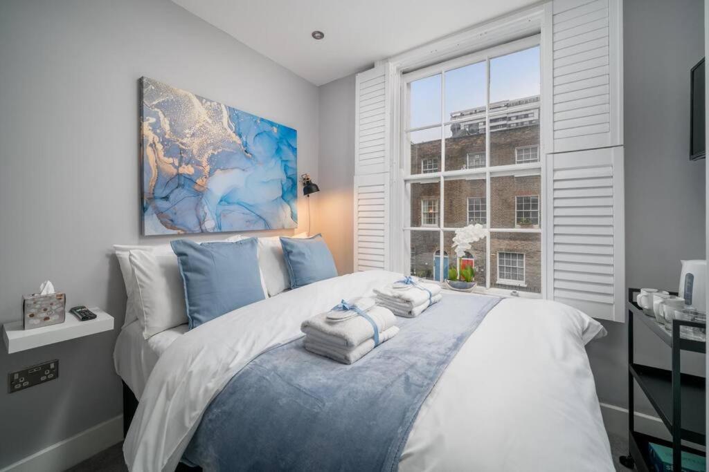 Сasa de vacaciones Luxury 6 Bedroom House In Star Street Londres