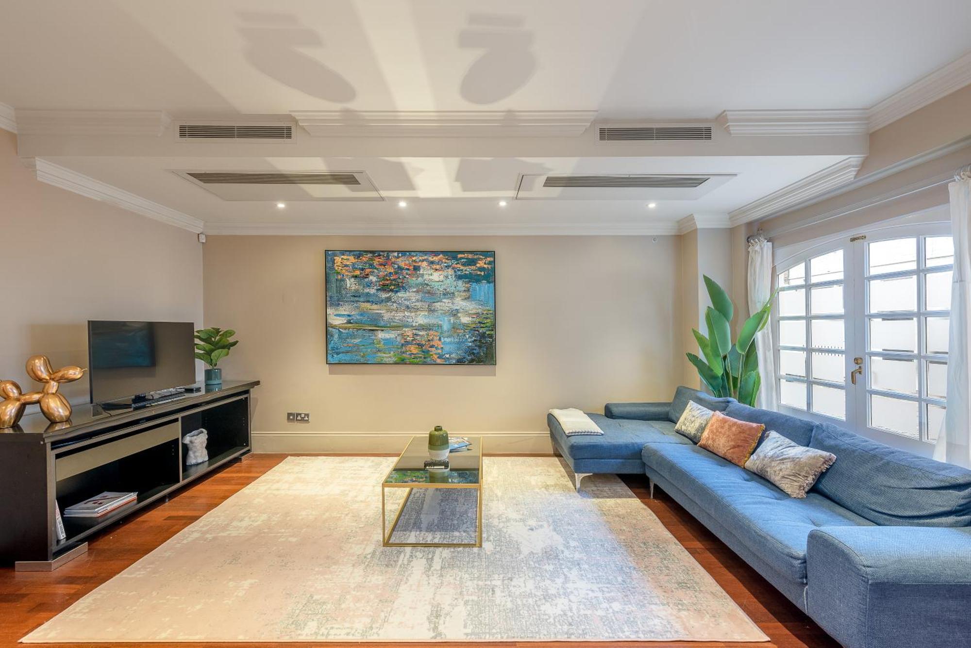 Casa Italia Near Hyde Park & Queens Gate, In South Kensington With Ac Air Conditioning & Washing Machine Dryer