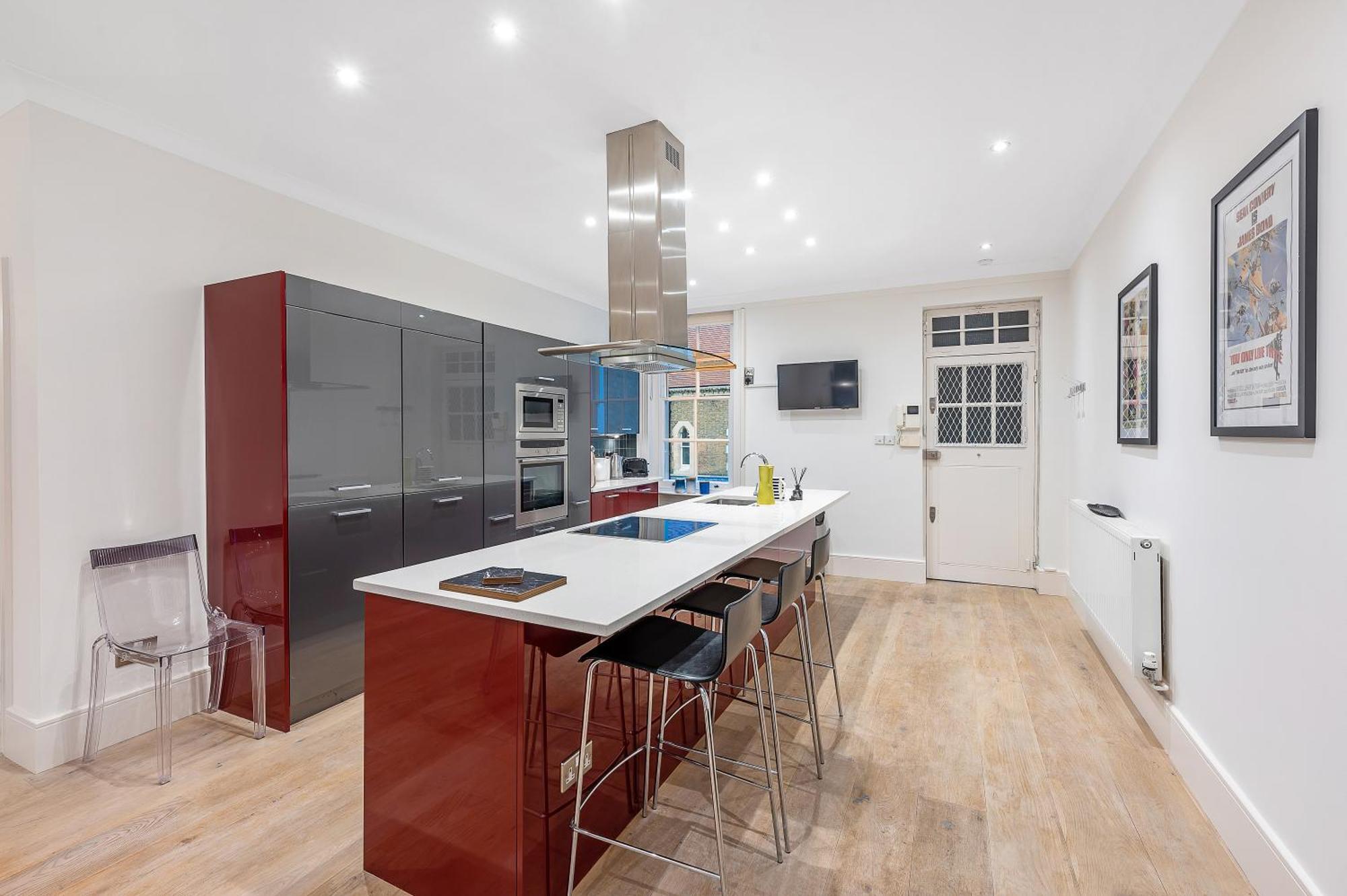 Casa Italia Near Hyde Park & Kensington High Street - Wifi & Washing Machine - Free Luggage Storage Available Nearby Londres