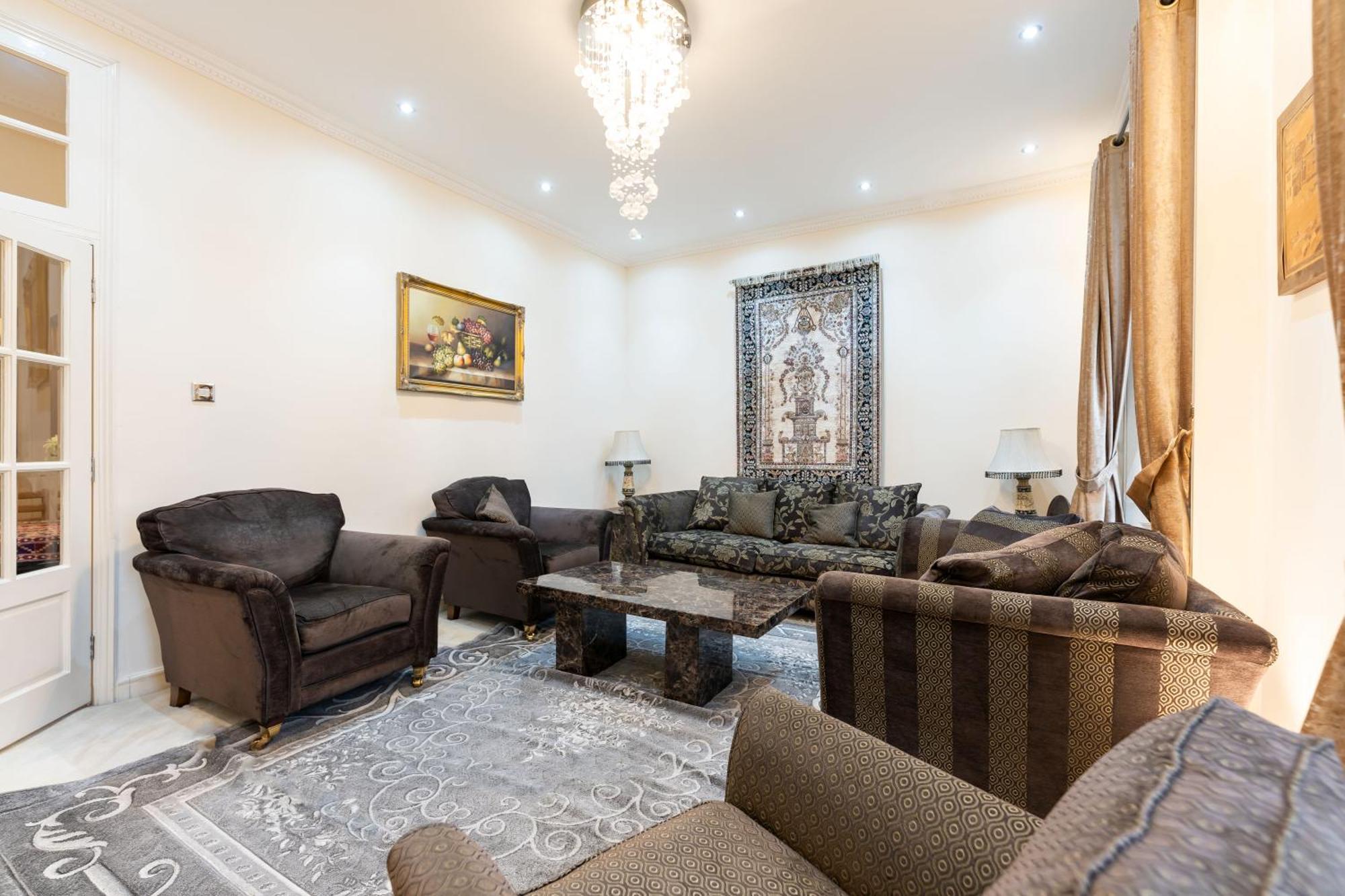 Luxury 4 Bedroom Flat In Sussex Gardens Londres