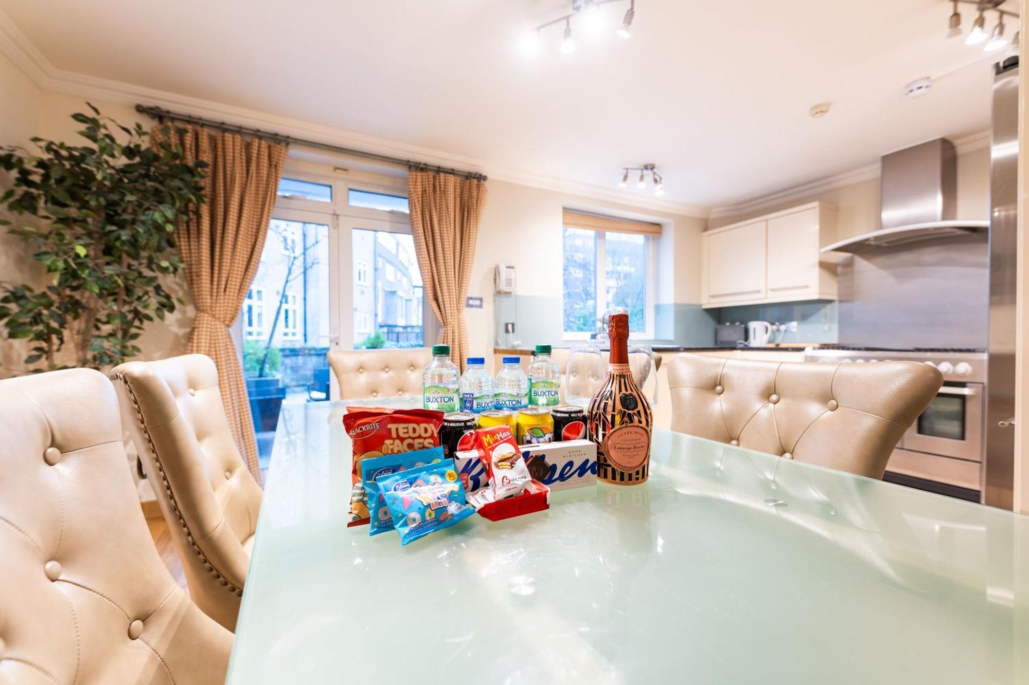 Luxury 6 Bedroom House In Southwick Street Apartamento Londres