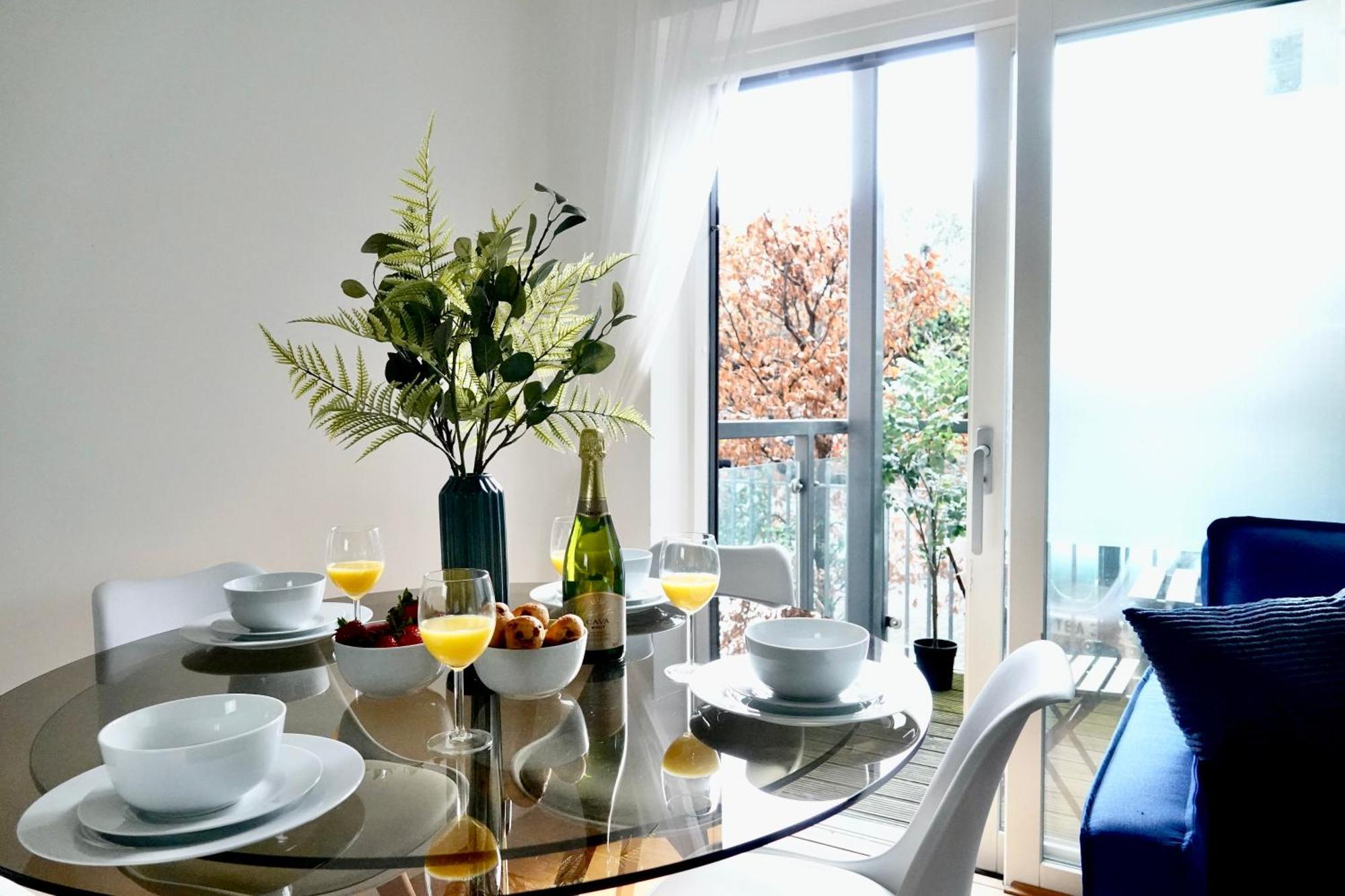 Apartment Luxury, Spacious 2 Bed Flat In London