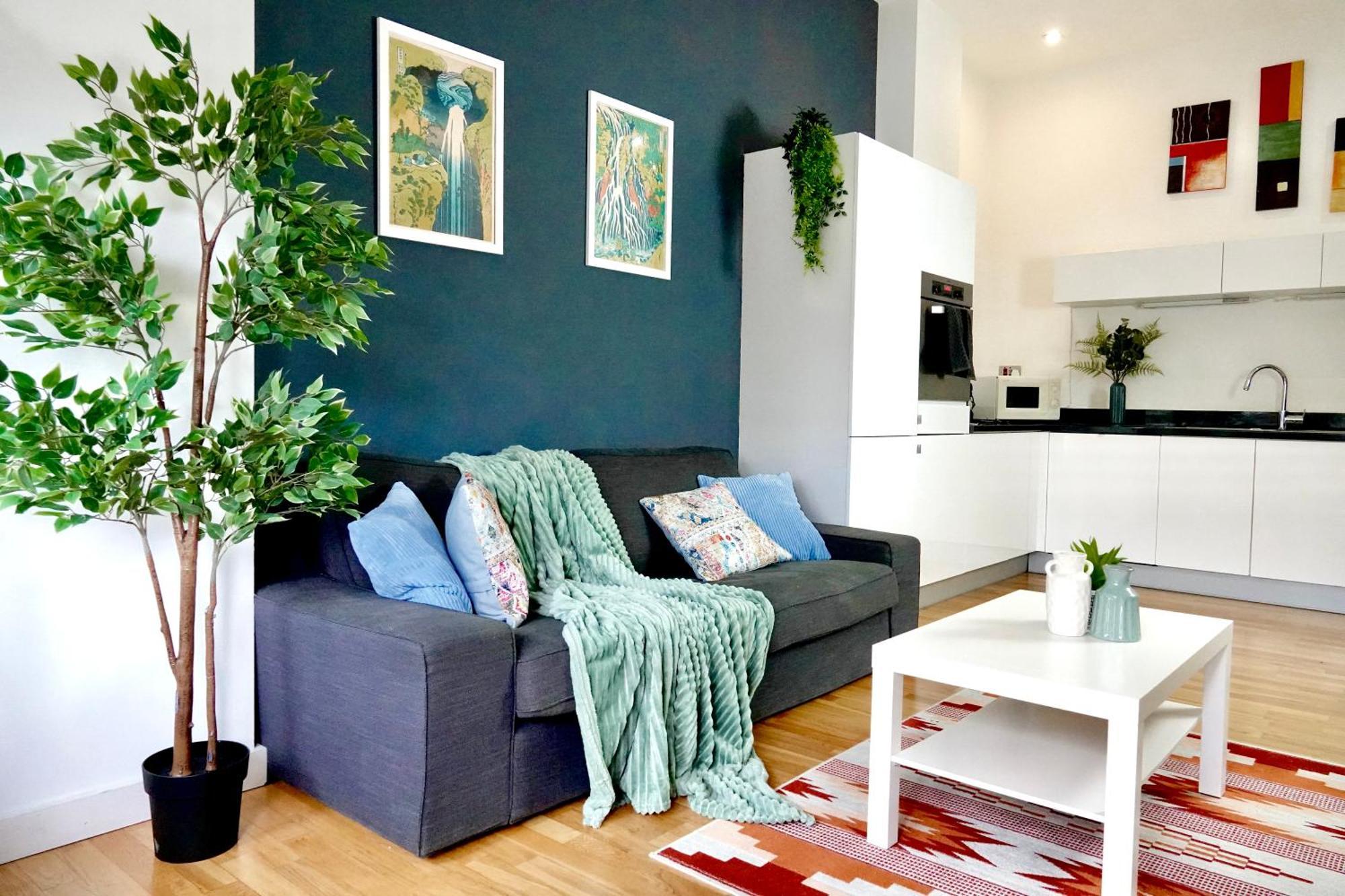 Luxury, Spacious 2 Bed Flat In