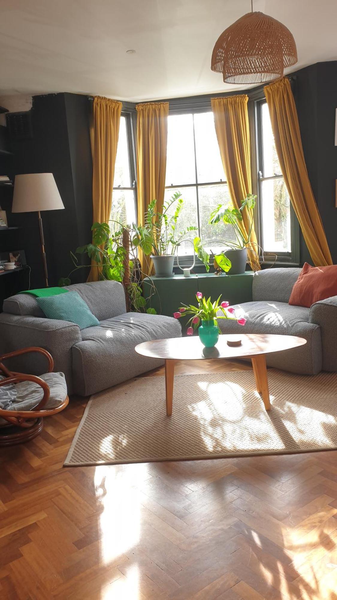 Hospedagem domiciliar Charming Bedroom In Artist Studio Londres