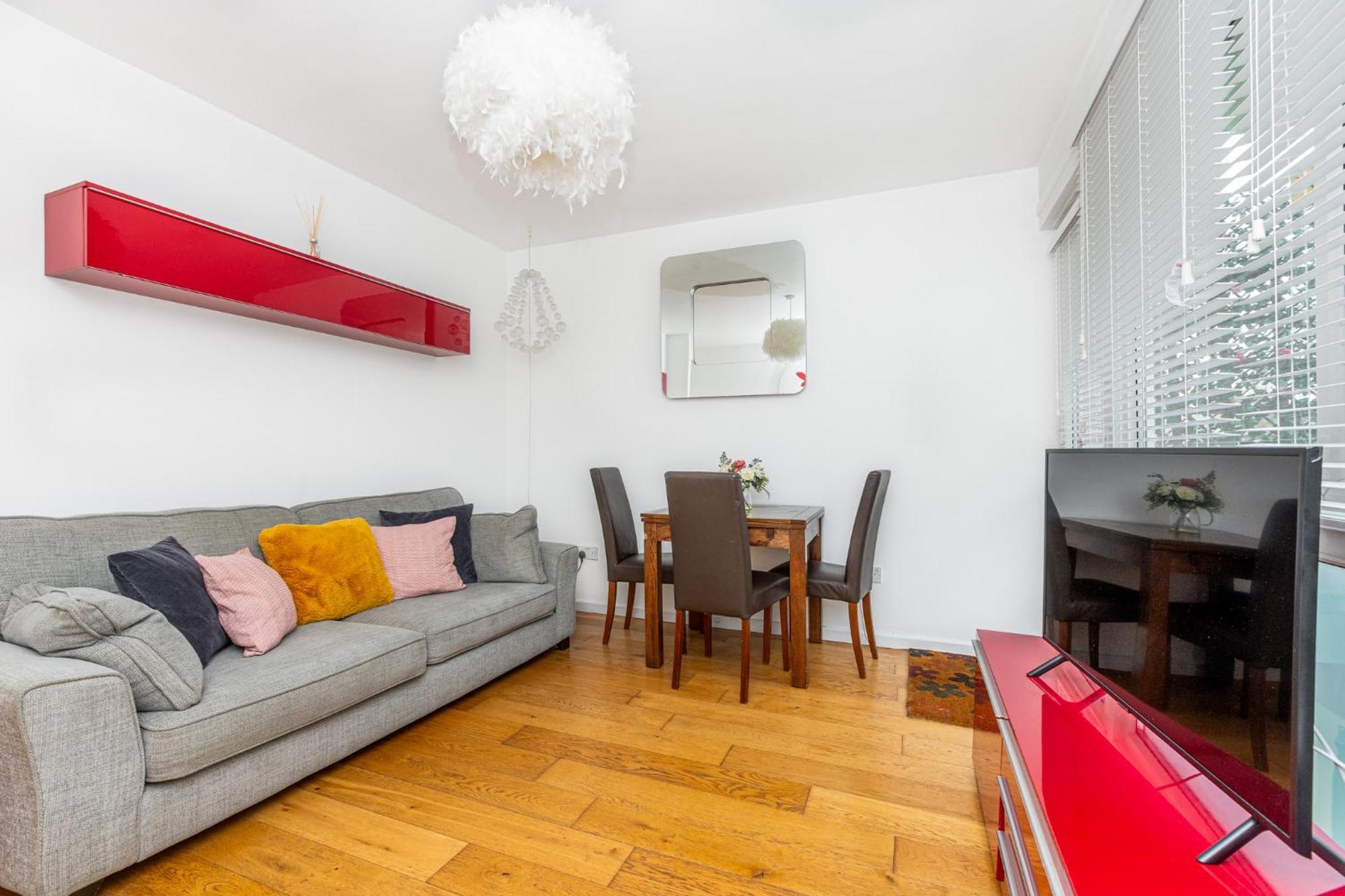 Newly Refurbished 2br Wbalcony In Vibrant Peckham Londres