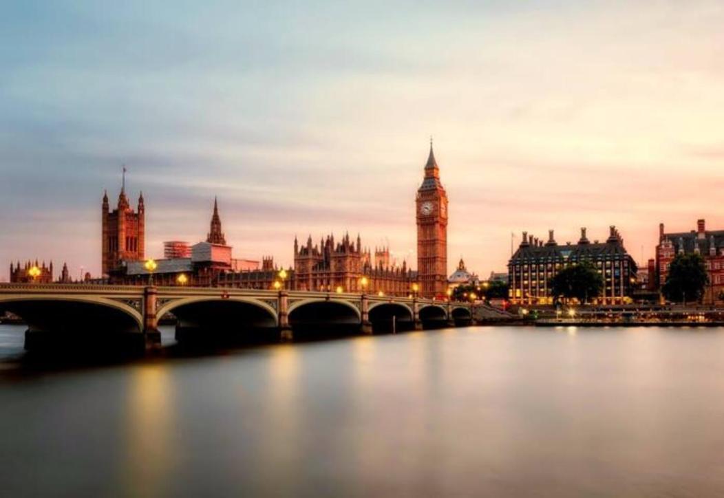 Aplacetostay Apartment, Zone 1 Wate * Londres