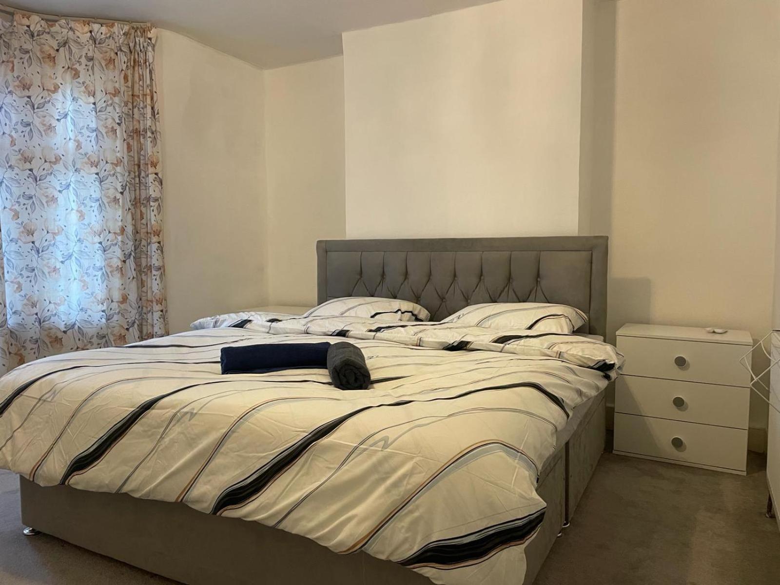 Rahal Compton Guest house London