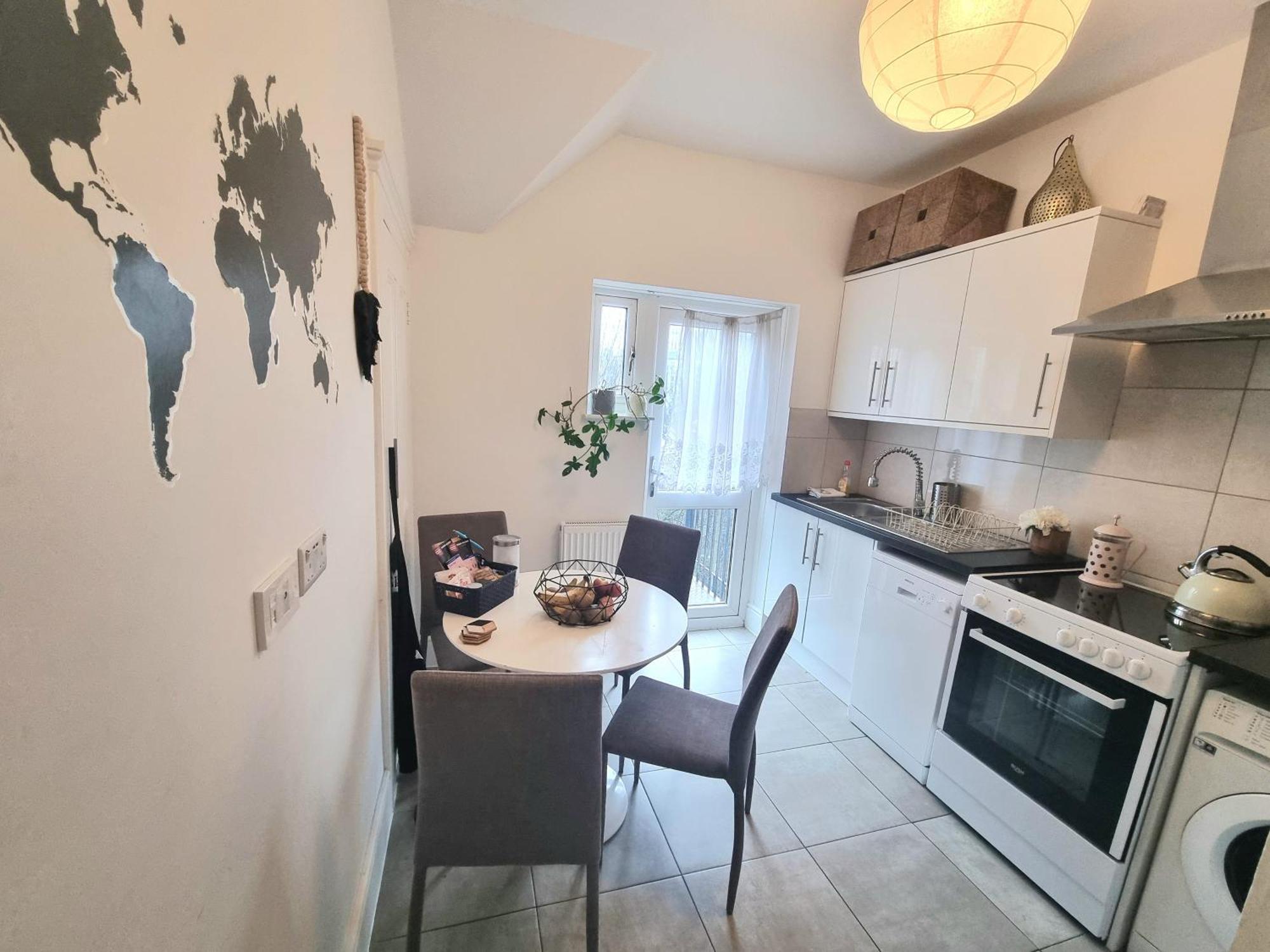 Stylish 2-bed Flat, Quick Access To Sights * Londres
