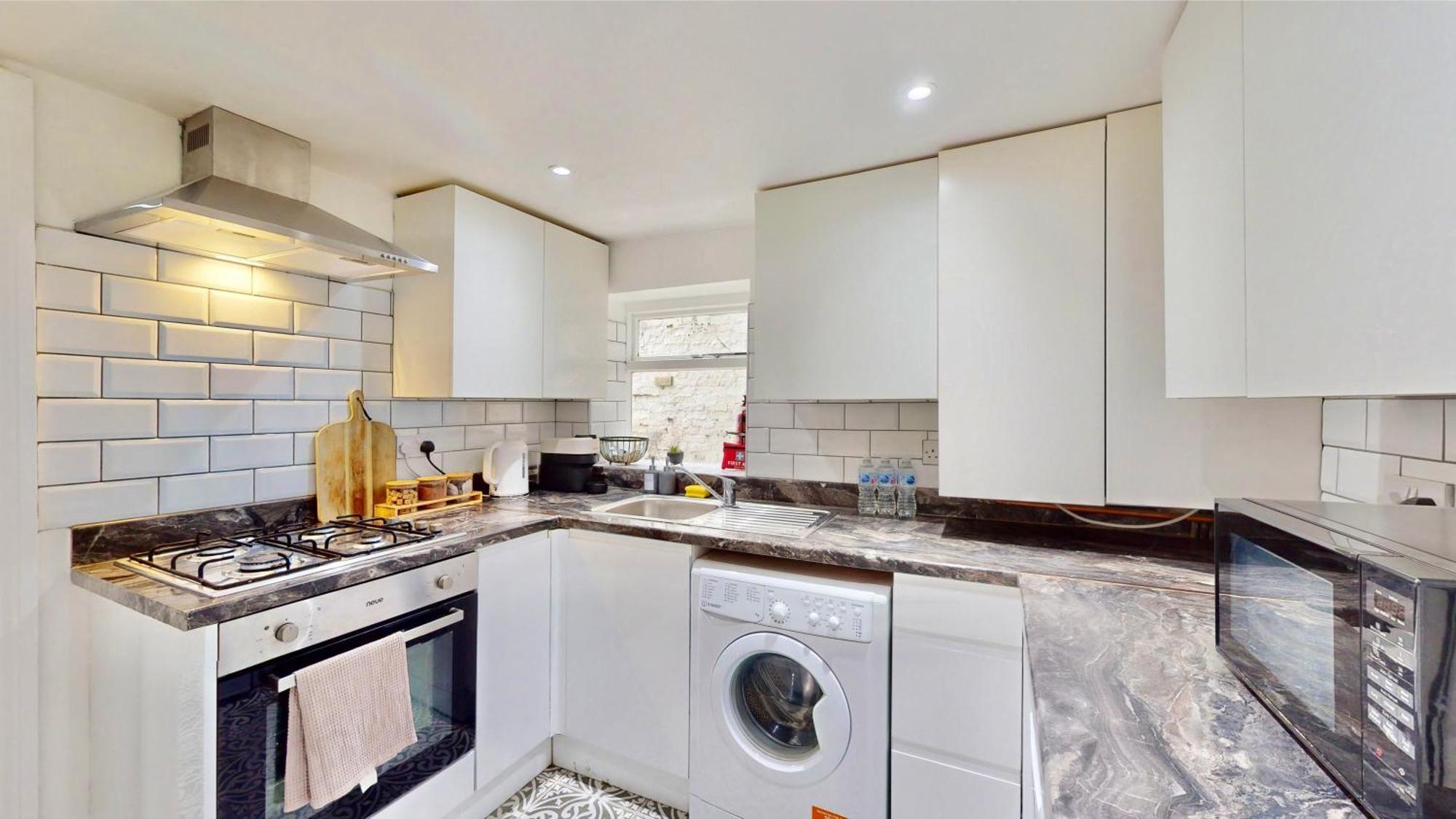 Tube & Notting Hill Nearby - Garden Flat Haven Apartamento Londres