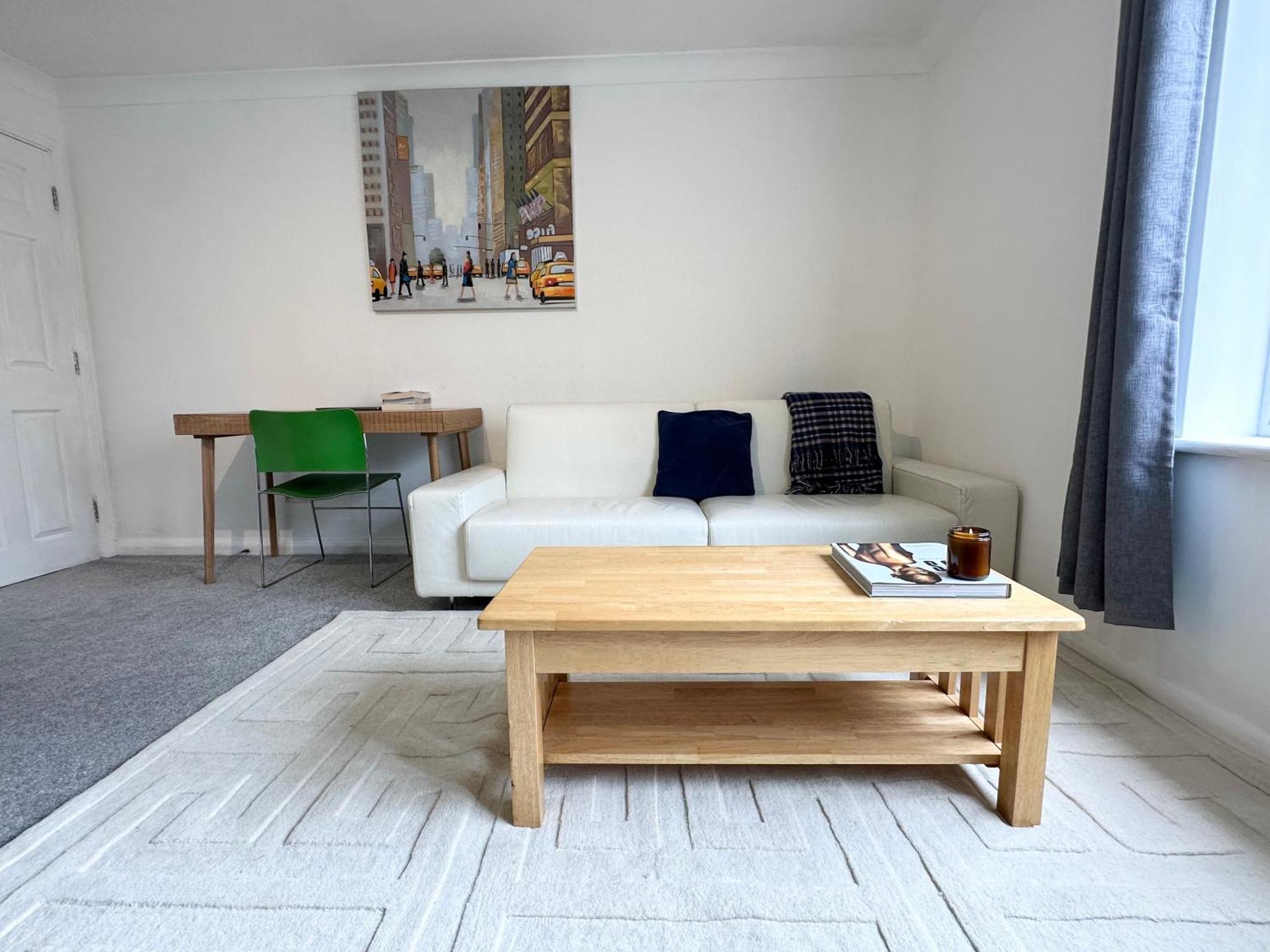 Spacious Quiet Stylish Entire Flat Appartement