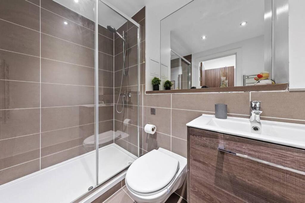 Sleep 7 20 Mins From Waterloo Bp65 Appartement