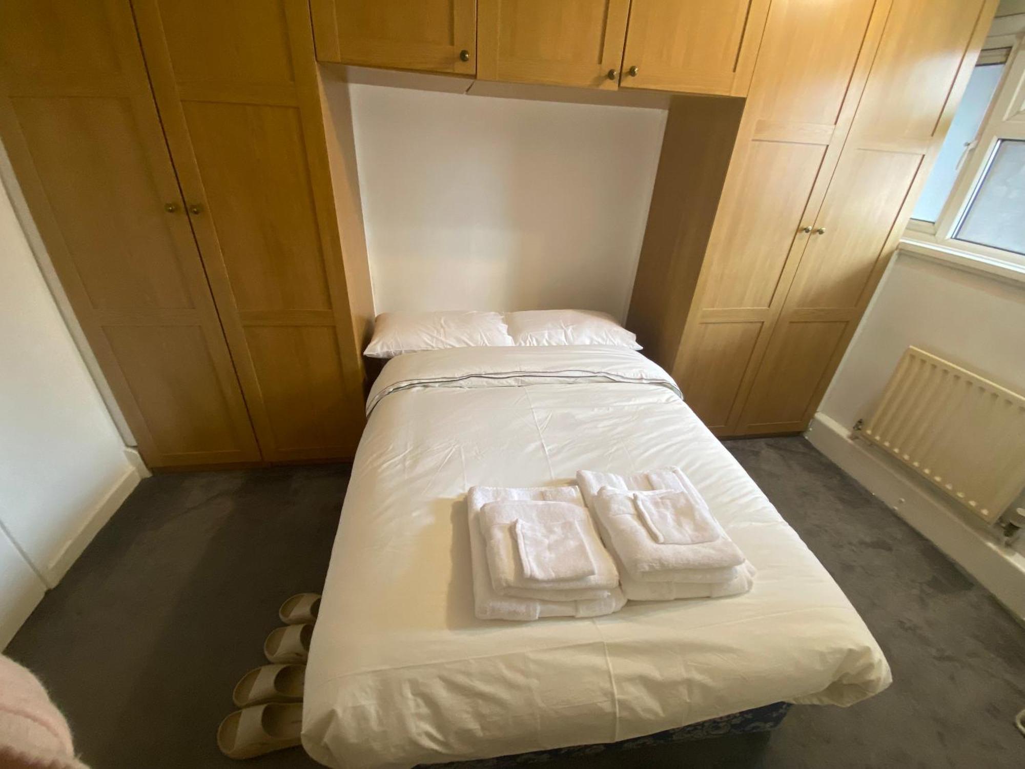 Quarto em Acomodações Particulares 9 Russell Court, King Close