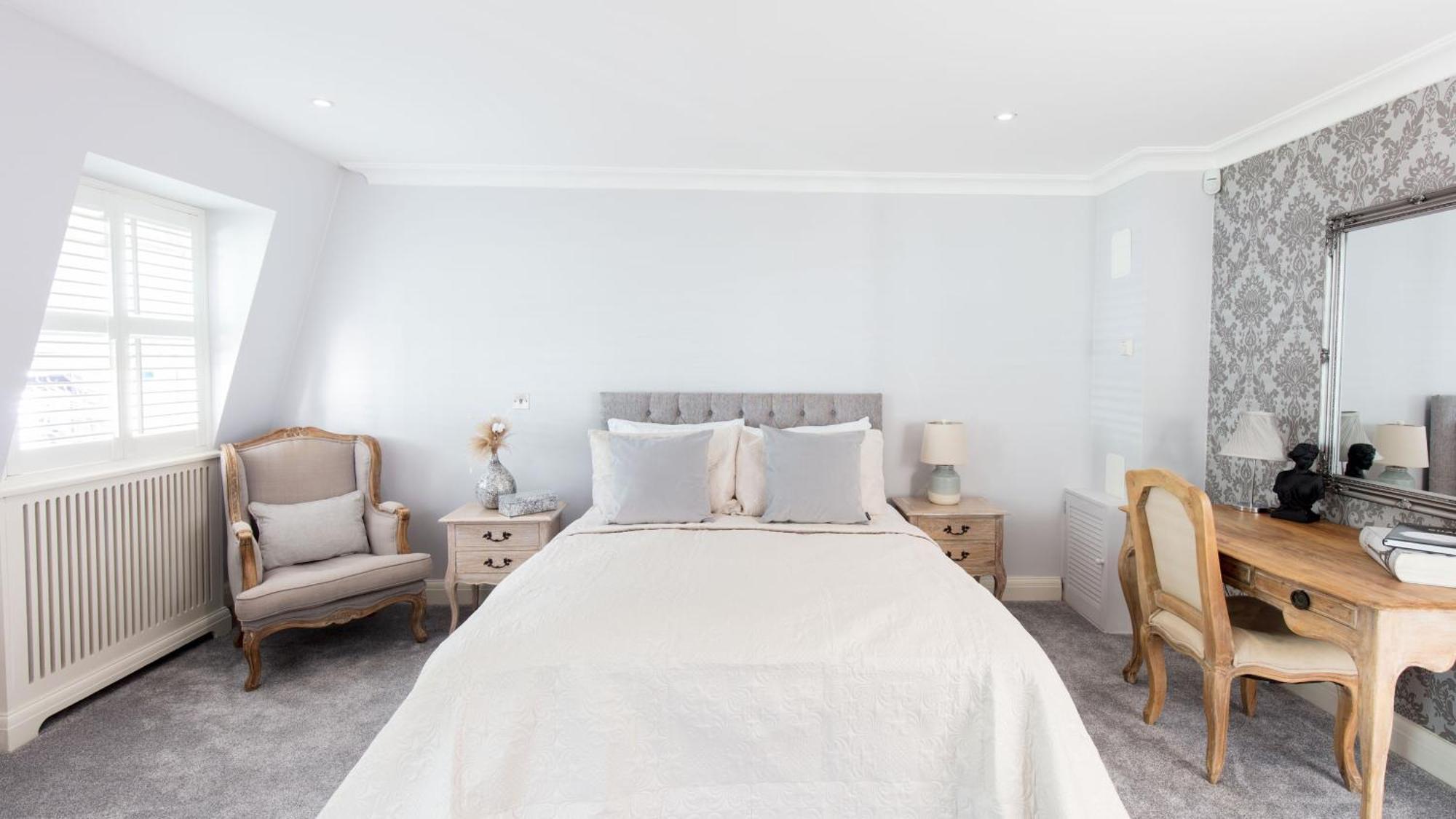 Spacious Quiet 4bedrooms 6beds House With Private Garage 5min Walk To Paddington Station Hébergement de vacances *