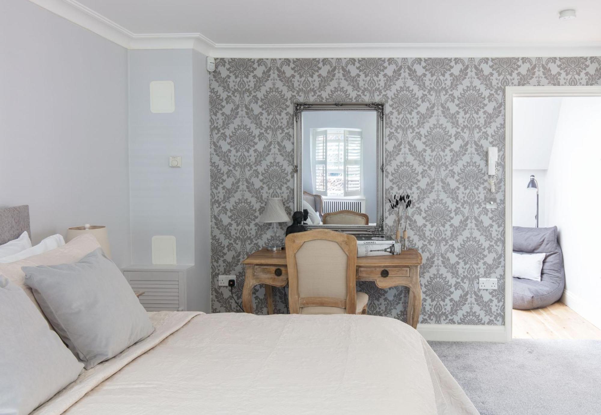 Hébergement de vacances Spacious Quiet 4bedrooms 6beds House With Private Garage 5min Walk To Paddington Station Londres