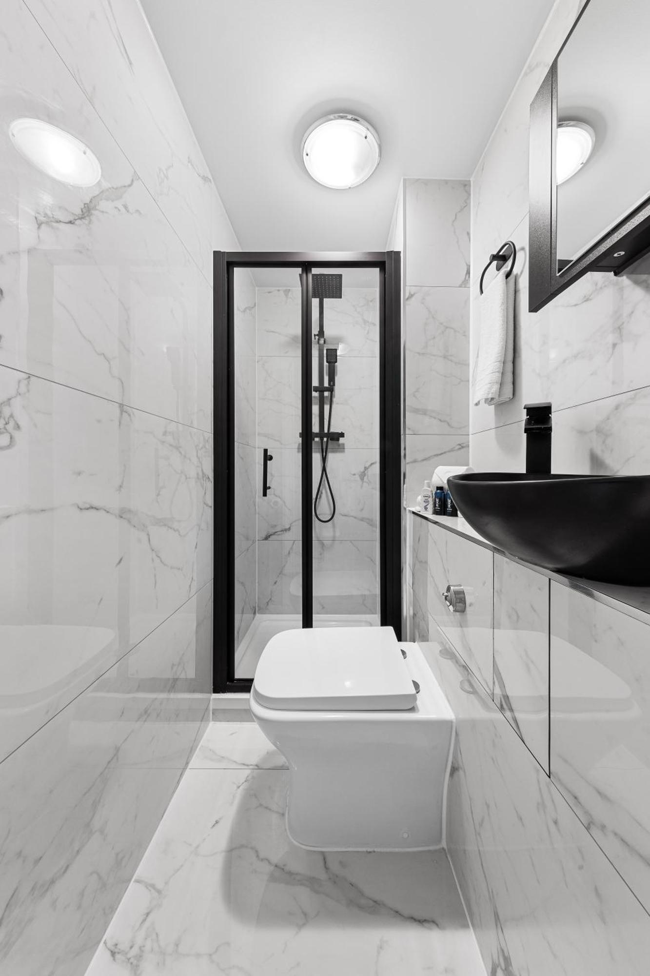 Modern One Bedroom Flat - Sleeps 3 - Transport Links - Finchley Road, Euston, King Cross Station - Nw3 Appartement Londen