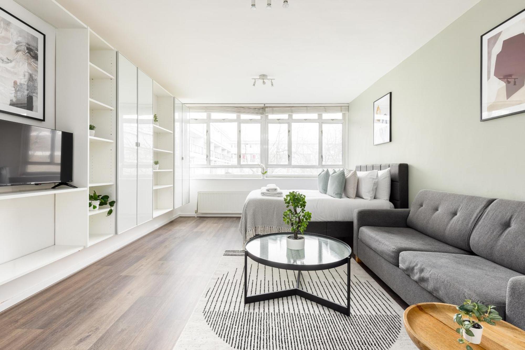 The Pimlico Collection * London