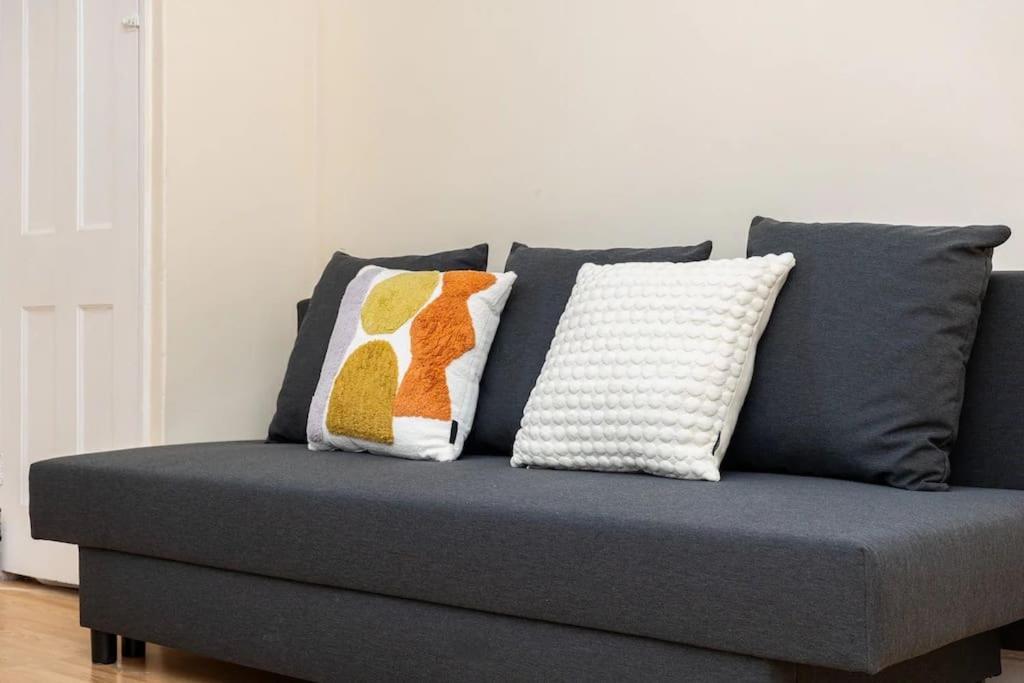 Appartement Tranquil 1br In South Bank With Onsite Parking Londen