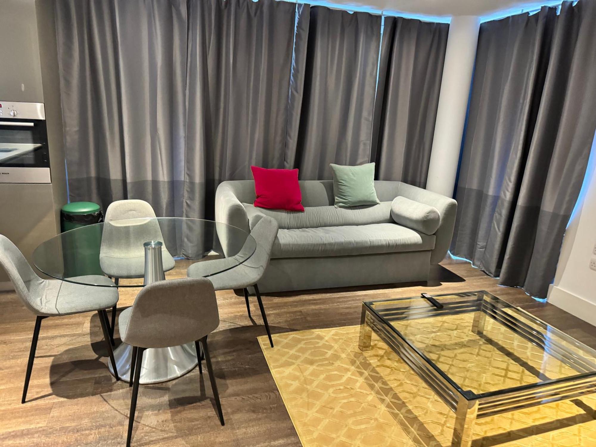 Phoenix 2 Bedroom In * Londres
