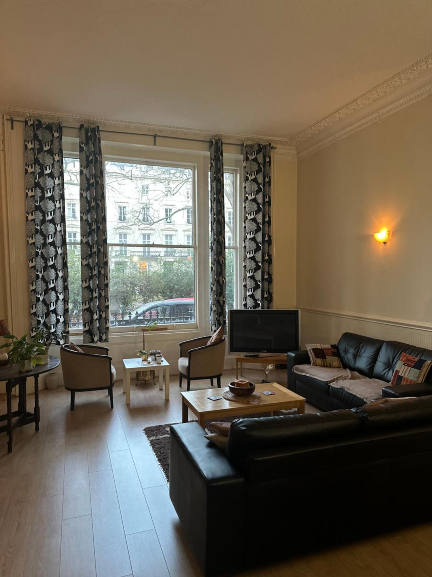 Double Bedroom In