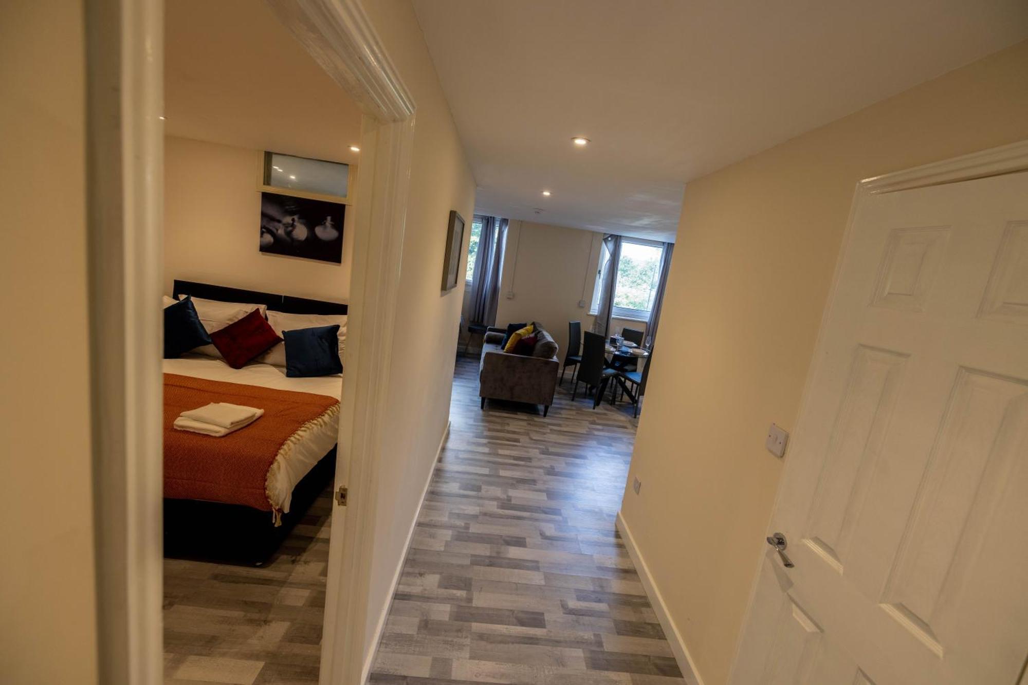 3bed -city-8guests-freeparking-fastwifi Appartement *