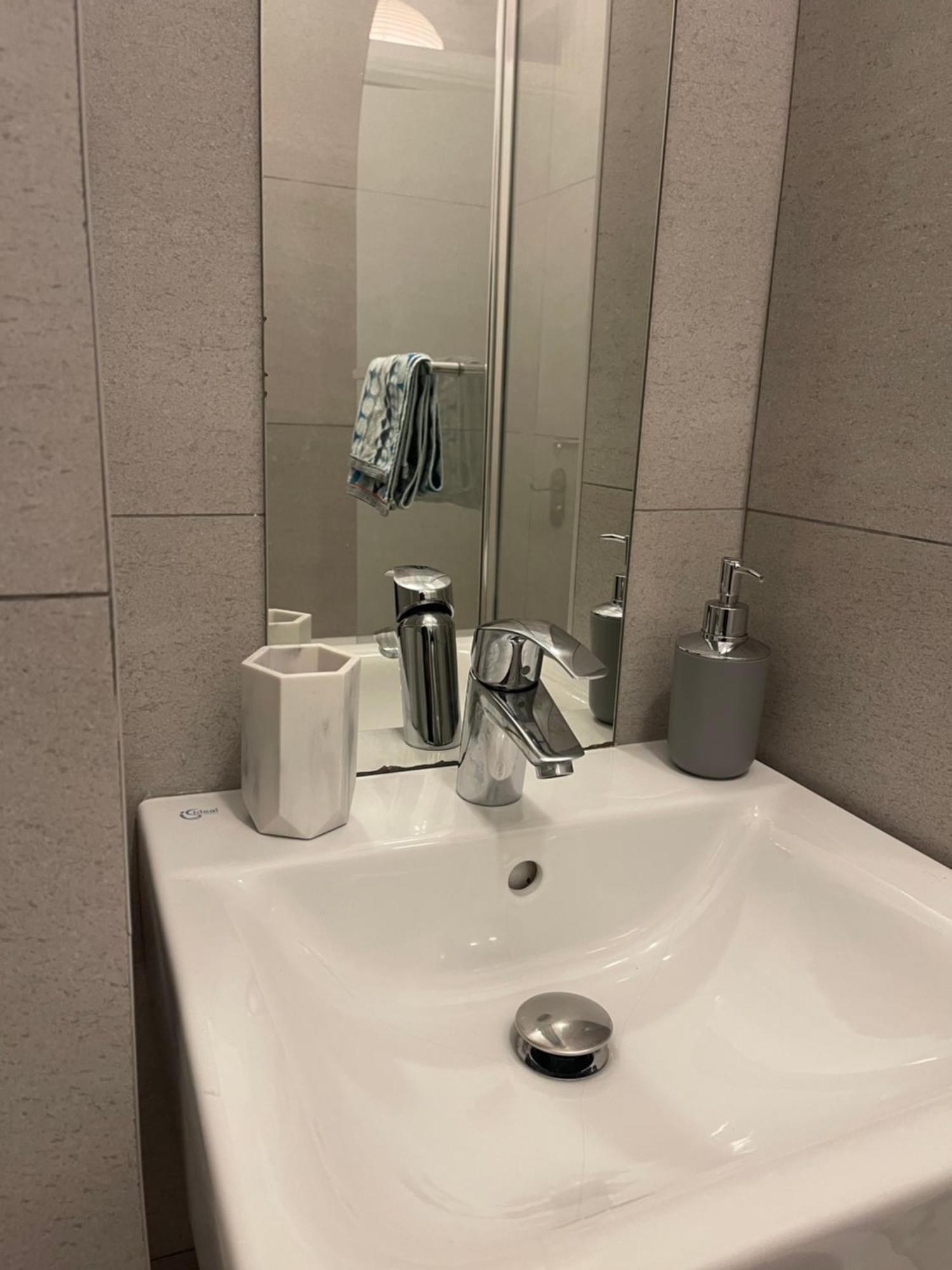 10 Min To The Heart Of - Zone 2 - Charming 2 Bed * Londen