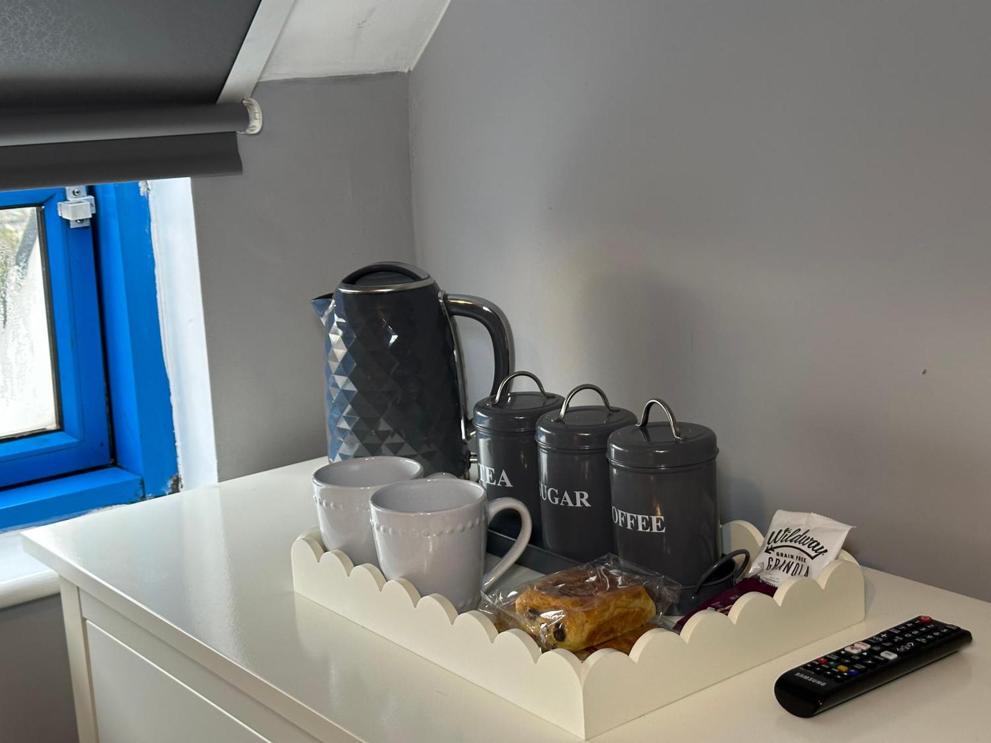 Habitación en casa particular Wembley Serviced Apartment, 20mins From Central Londres