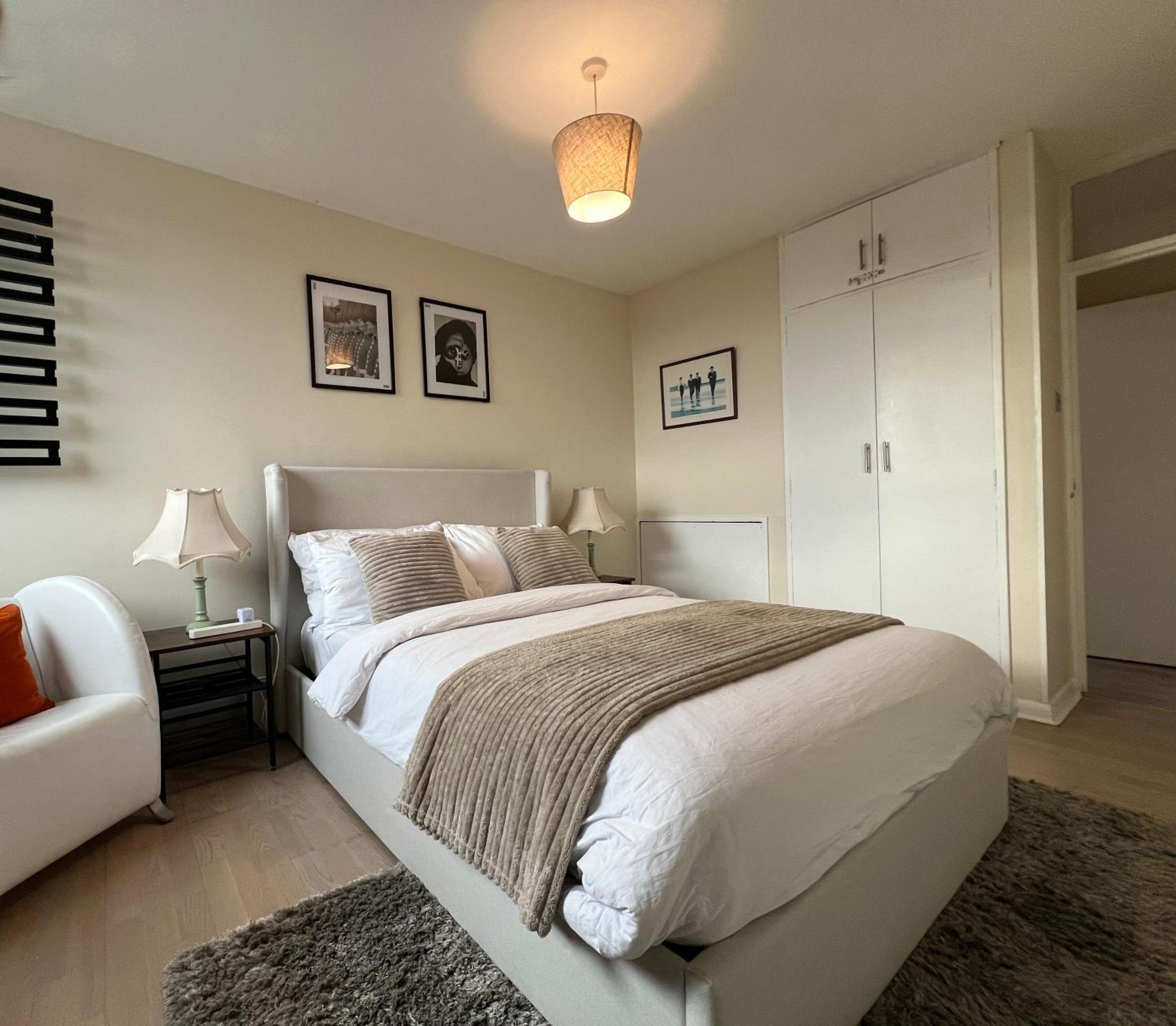 Apartment Amazing View 2 Bedroom In Abbey Road