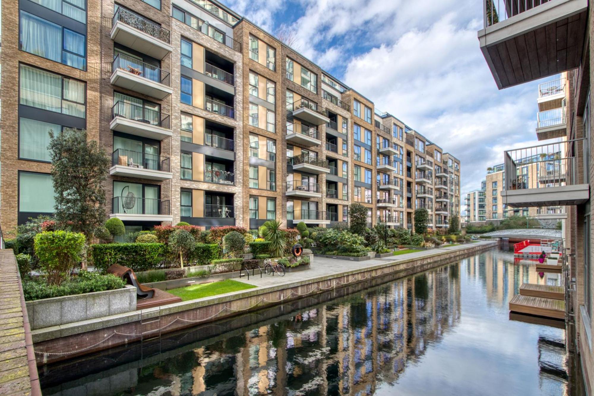 Modern Chic Studio Chelsea * London