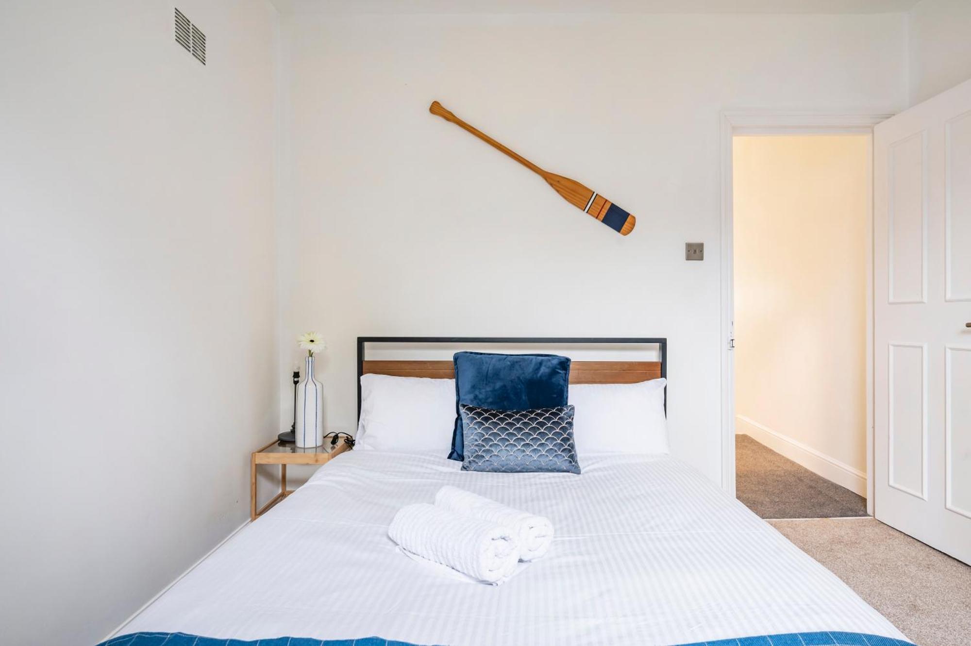 Beautiful Garden Flat Near Chelsea