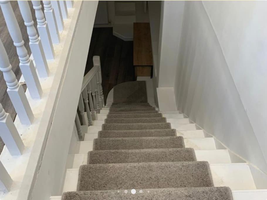Stunning 3br Maisonette In Brixton Apartamento