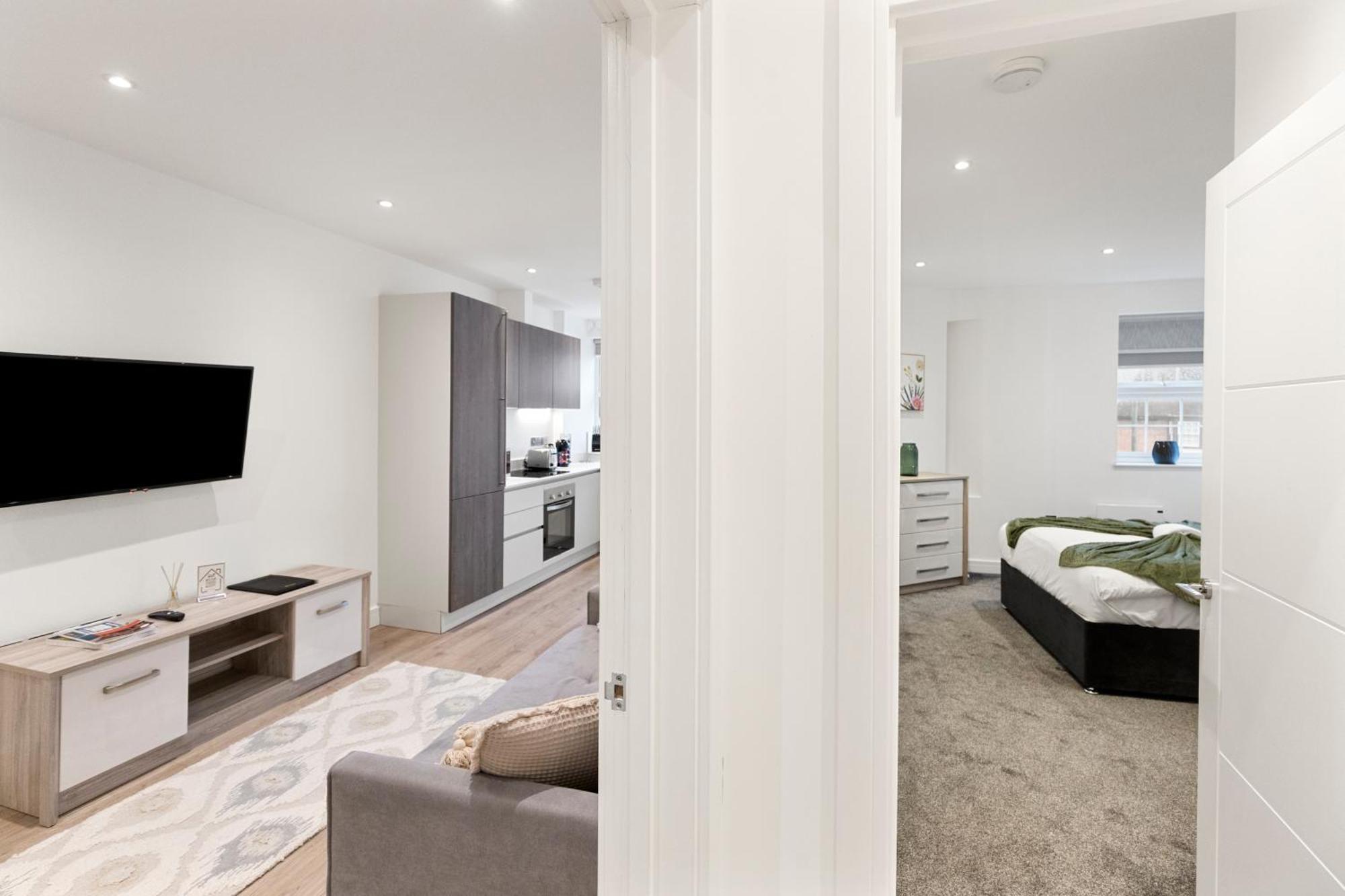 Bright And Spacious - Excellent Location Apartamento *