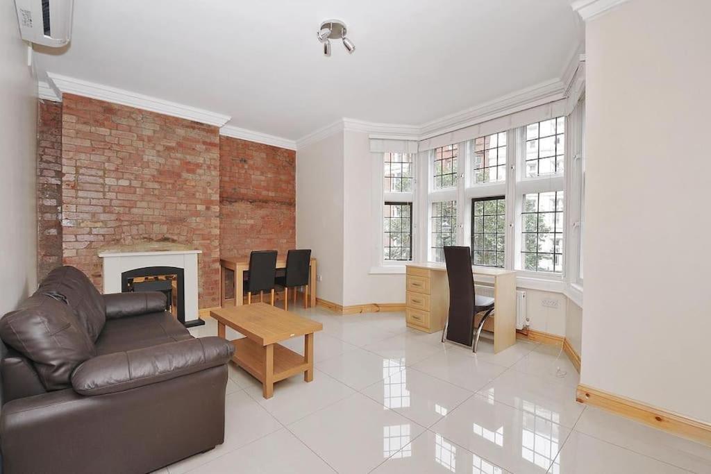 1 Bedroom In Leicester Square Apartamento