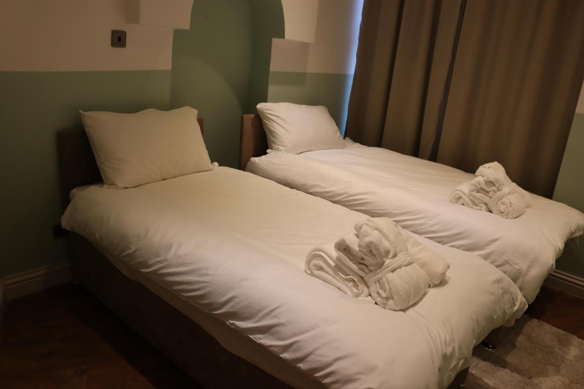 Modern 2 Bedroom Notting Hill Gate/kensington Appartement Londen