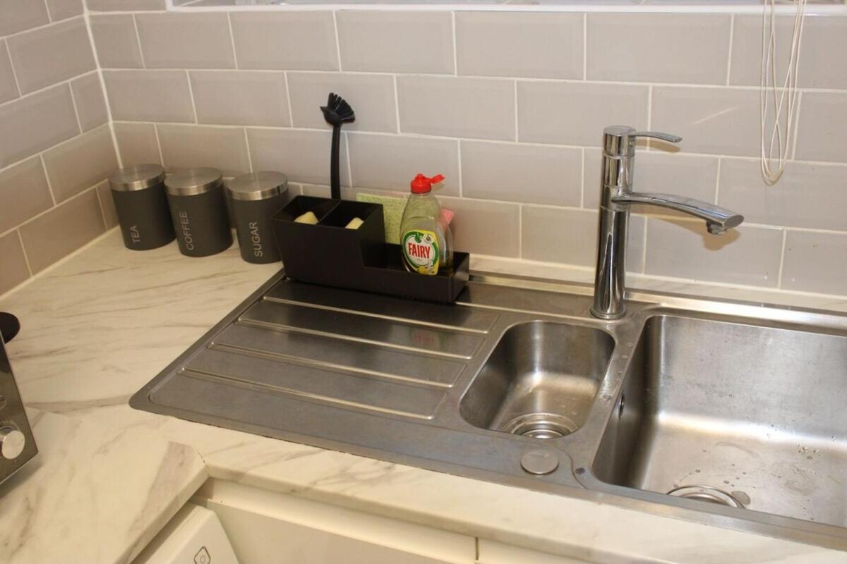 Apartment Clapham Common 3 Bed London