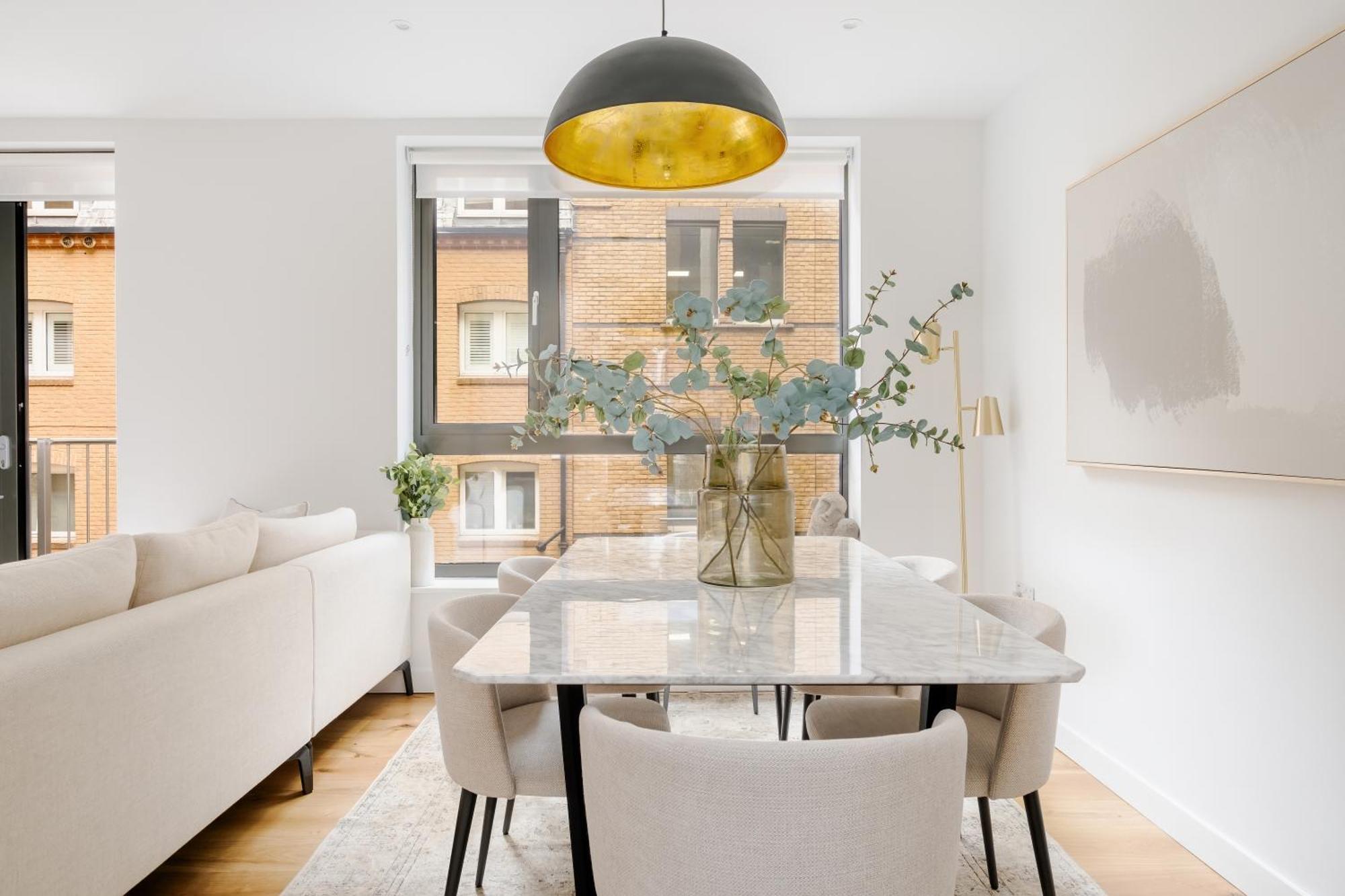 Ferienhaus Luxury Mayfair Townhouse With A/c 3br 3ba *