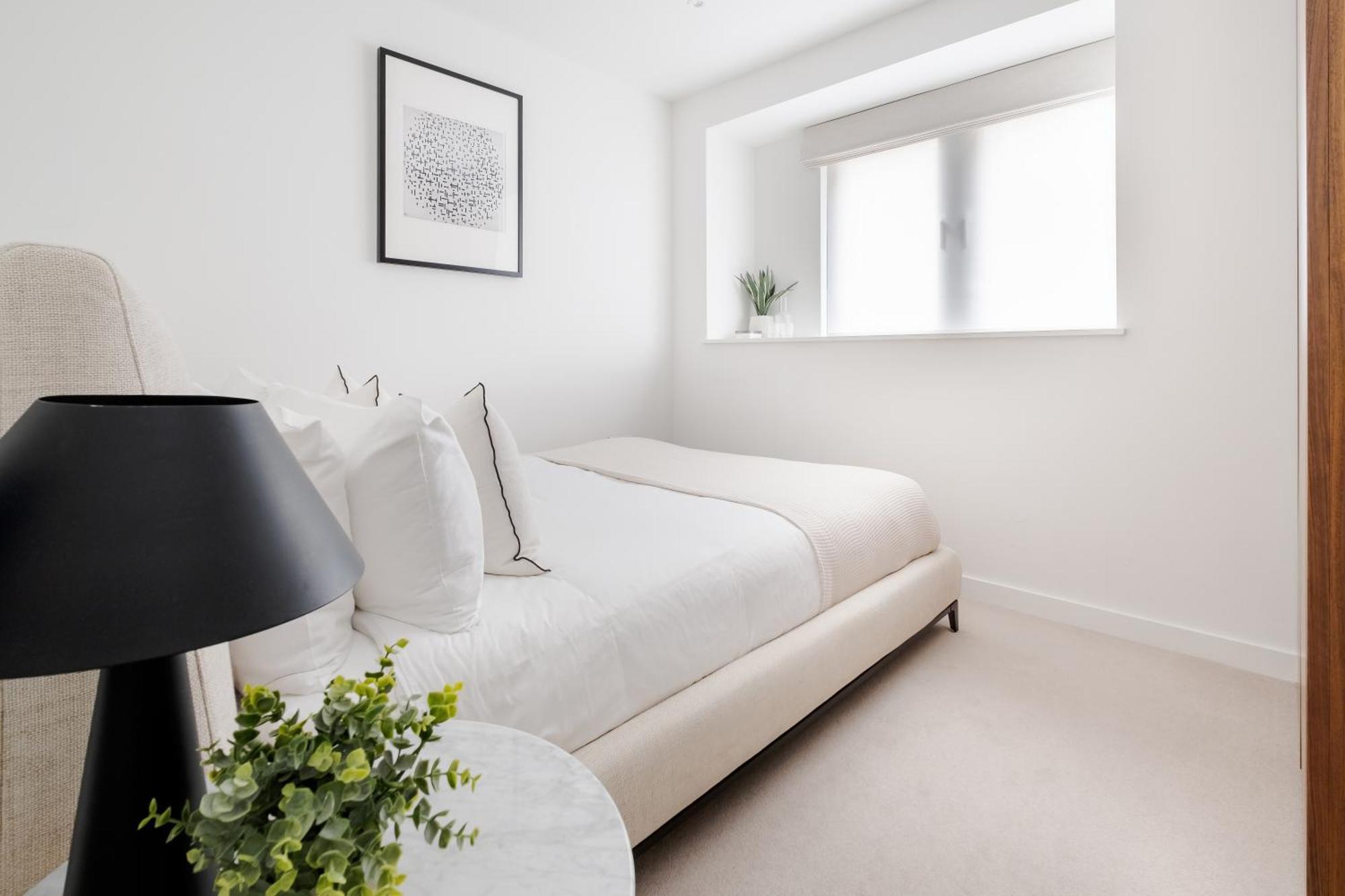 Luxury Mayfair Townhouse With A/c 3br 3ba * London