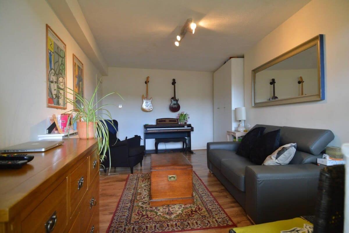 Camden Flat With Terrace For 4 People