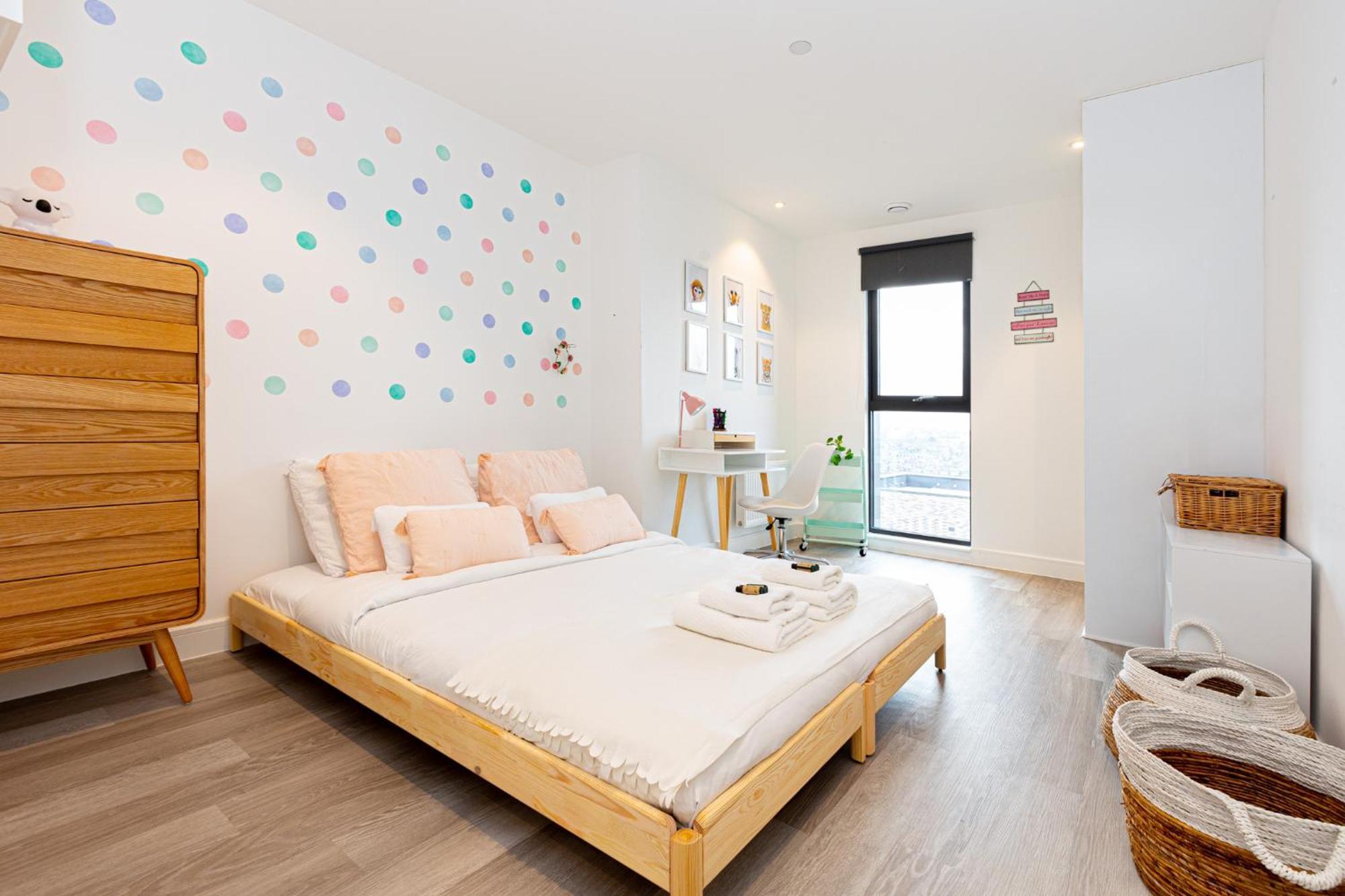 Appartement Sensational 2br Wviews & Balcony In Wandsworth *