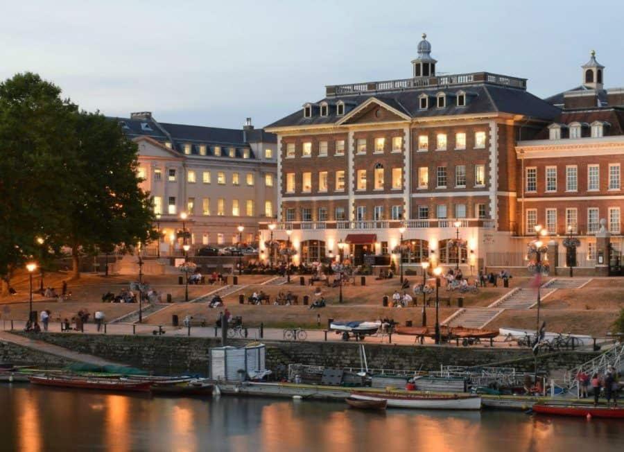 Main Street Corner Great 1bedroom Flat - Richmond Appartement