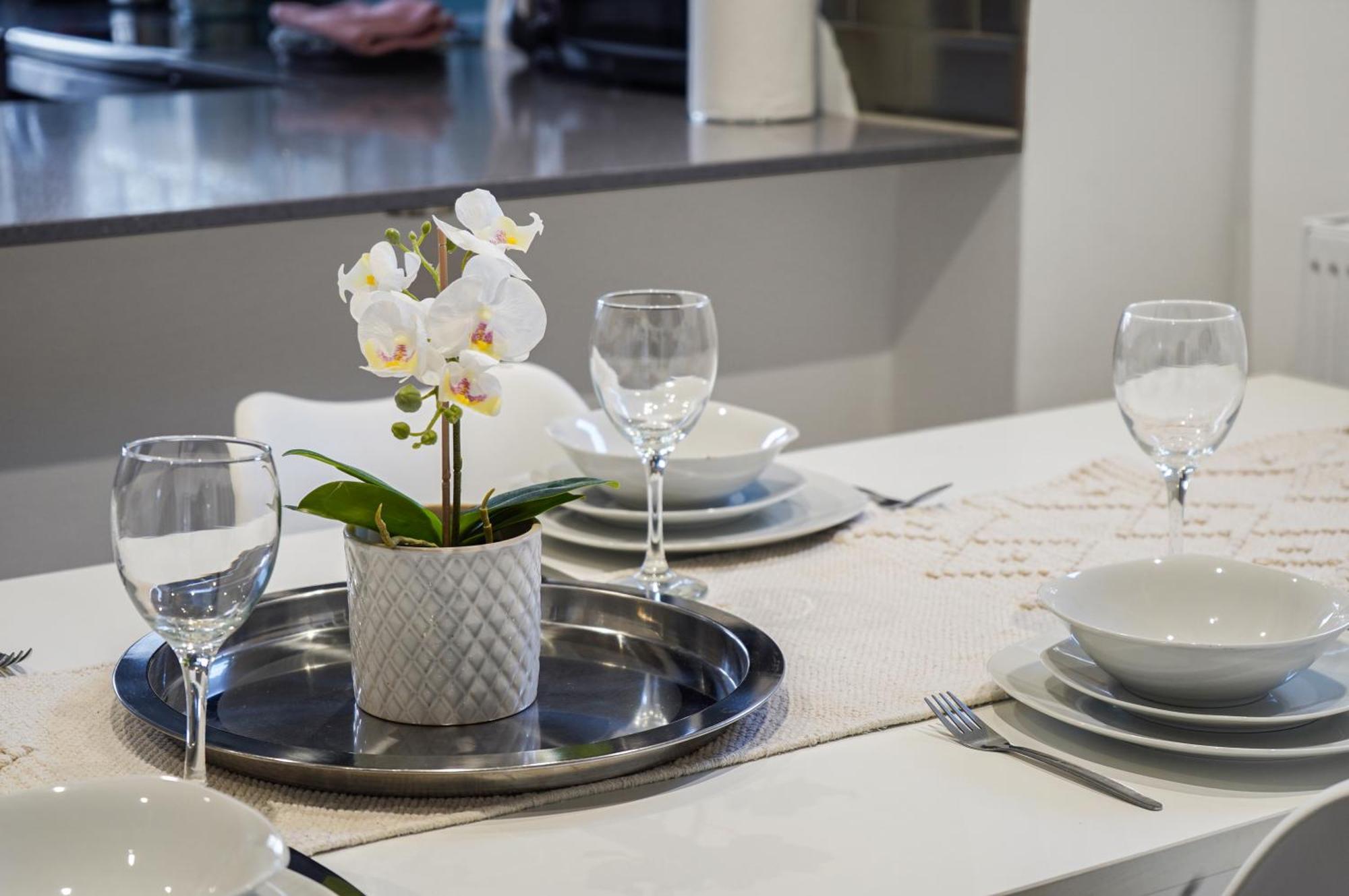 Stylish 3 Bedroom House Close To Streatham Hill Station Сasa de vacaciones *