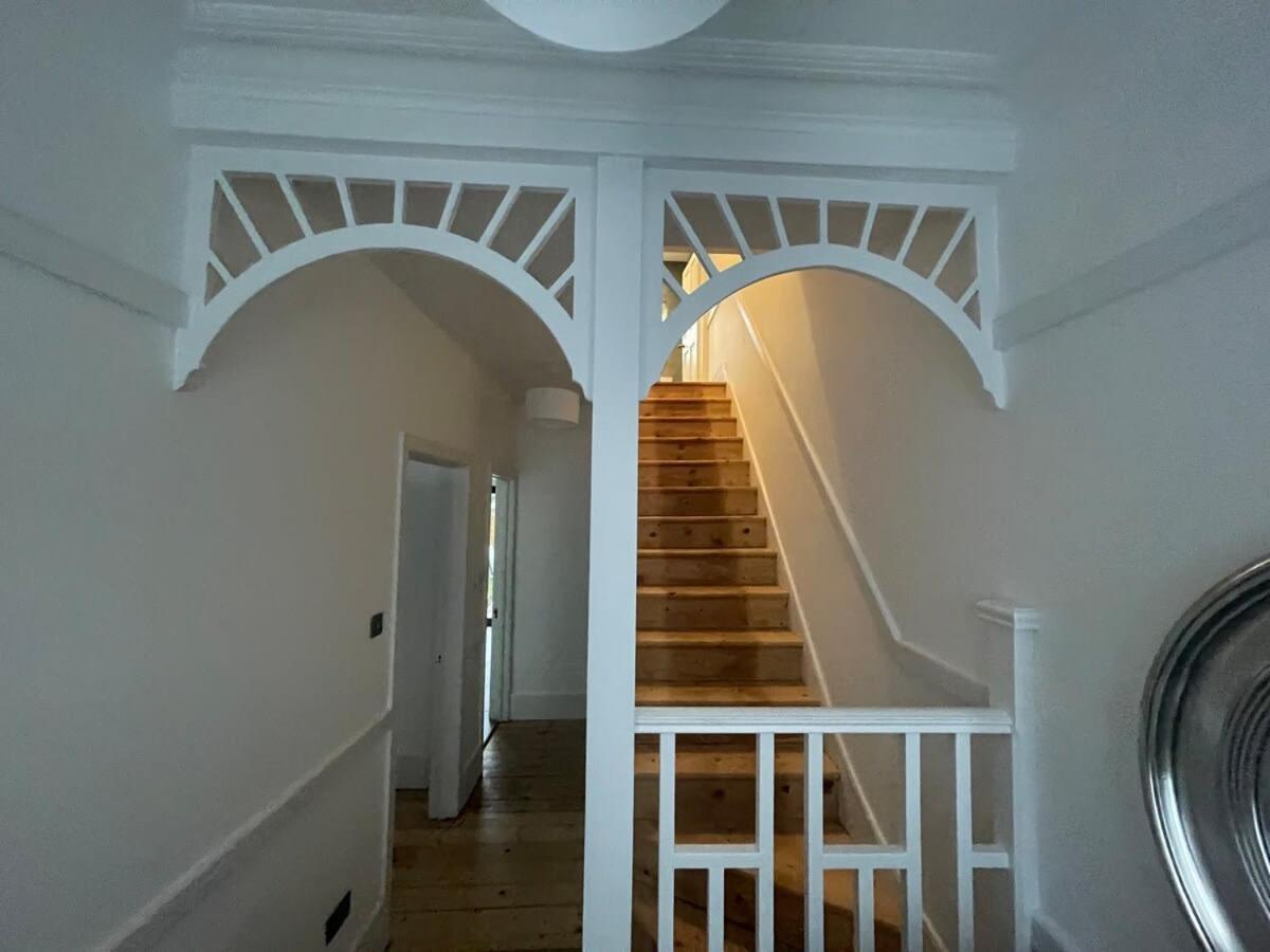 Beautiful Family Victorian *