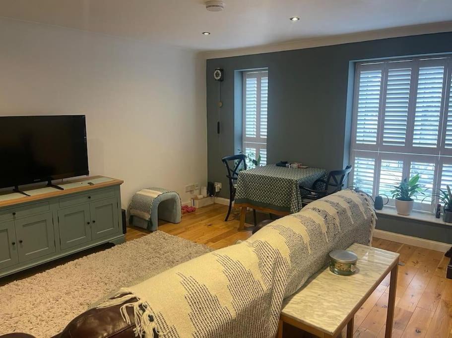 Flat In - Close To Excel Apartamento Londres