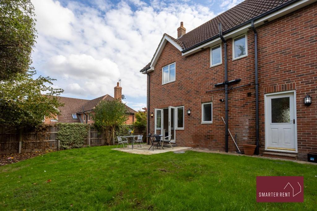 Hébergement de vacances Wimbledon - Driveway Parking Garden 4Bed