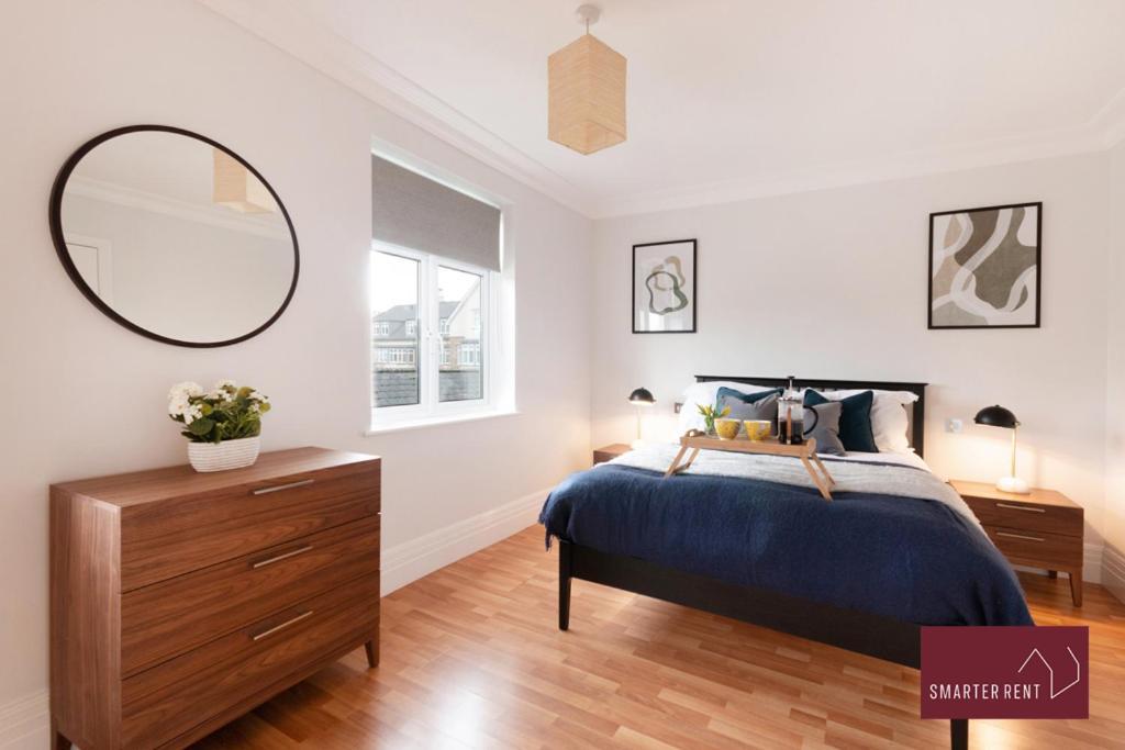Richmond - 5 Bedroom Townhouse With Parking & Garden Appartement
