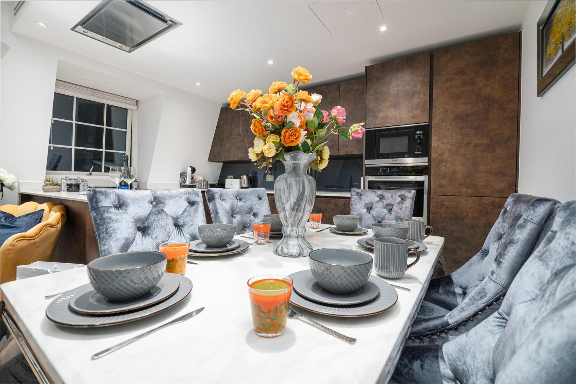 Spectacular 2-bedroom Penthouse In Marble Arch 75 Apartamento *