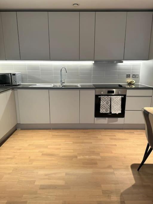 Appartement Stylist 2 Bedroom In *