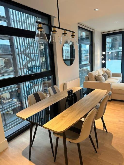 Stylist 2 Bedroom In