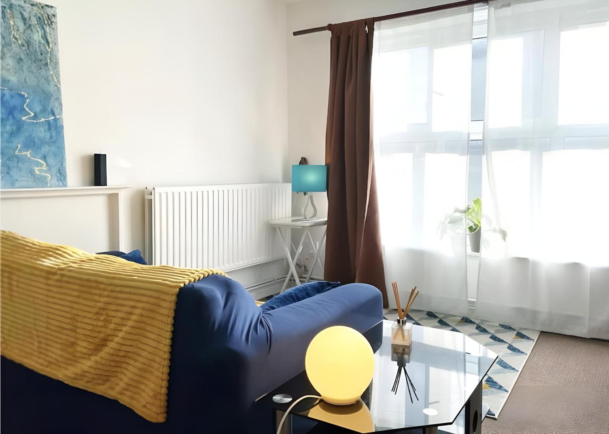 Sunny & Cosy Next To Clapham * Londres
