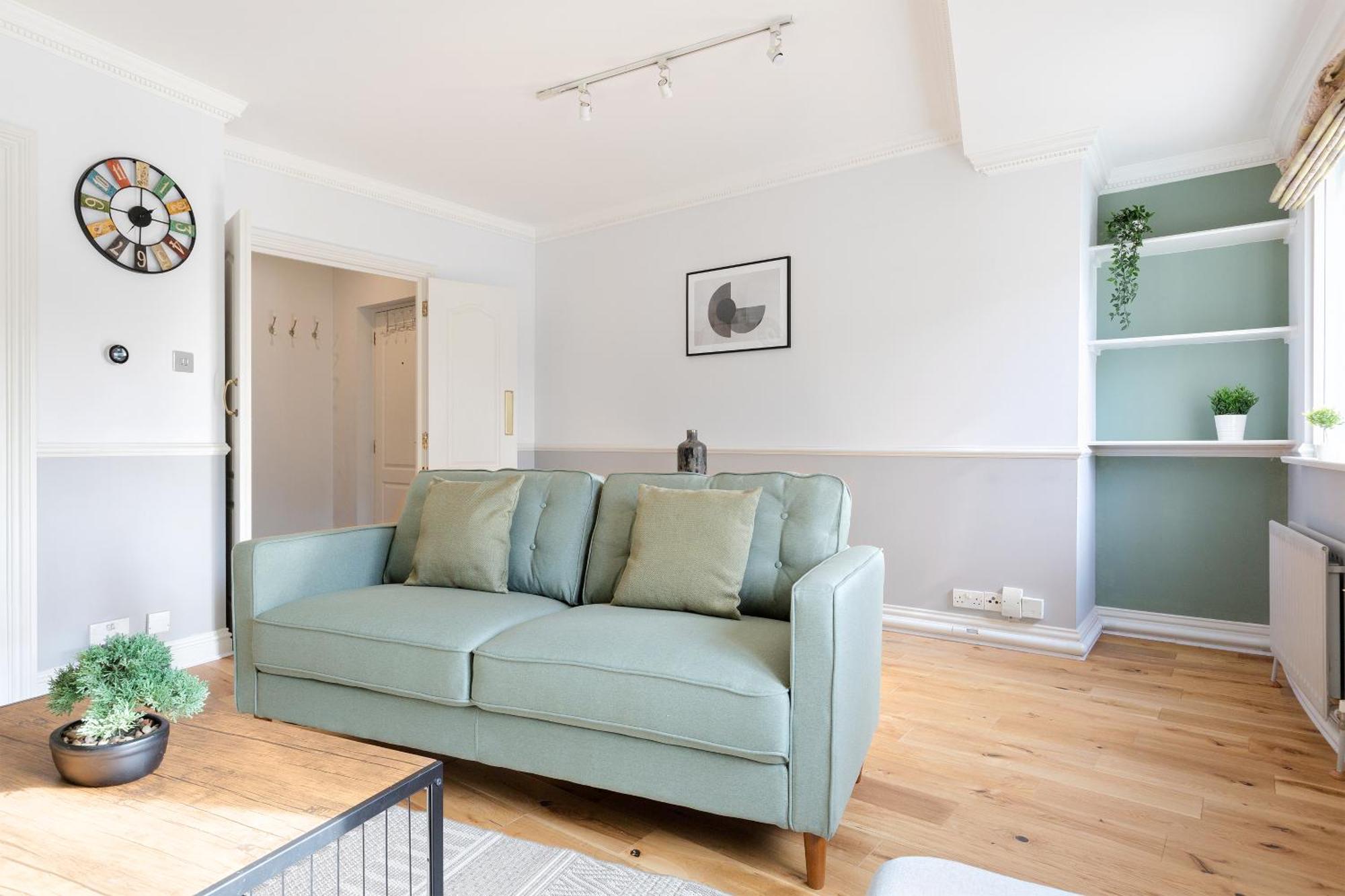 The Tower Bridge Apartment *